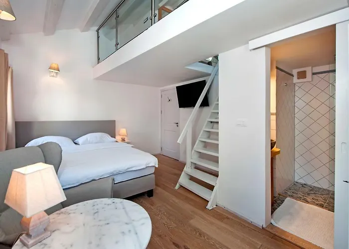 Casa Colloredo Free Parking * Ρόβινι