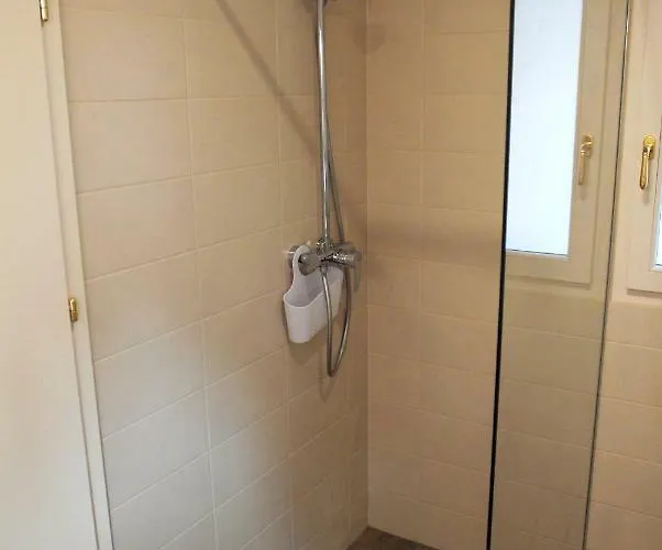 Casa Colloredo Free Parking Ρόβινι