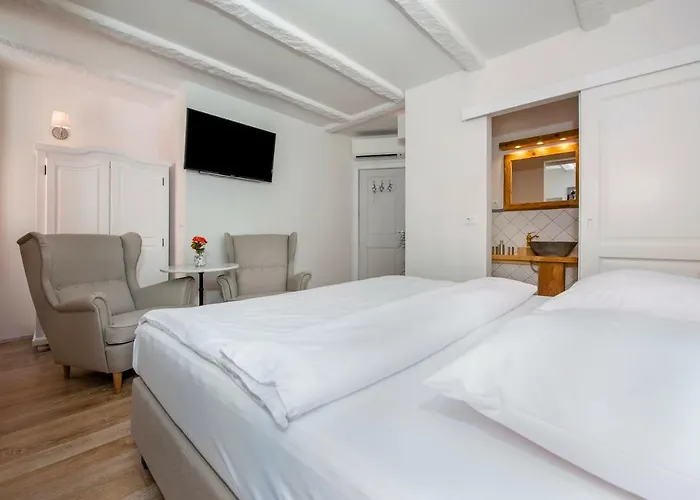 Casa Colloredo Free Parking Ρόβινι