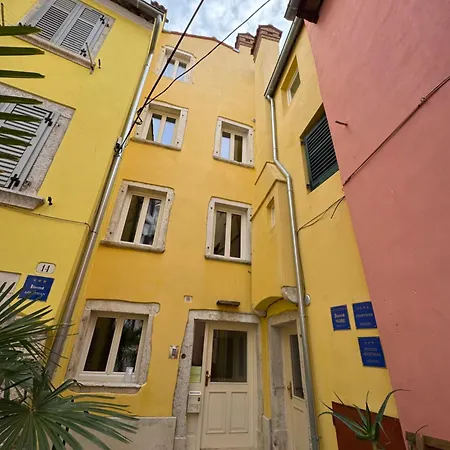 Casa Colloredo Apartment