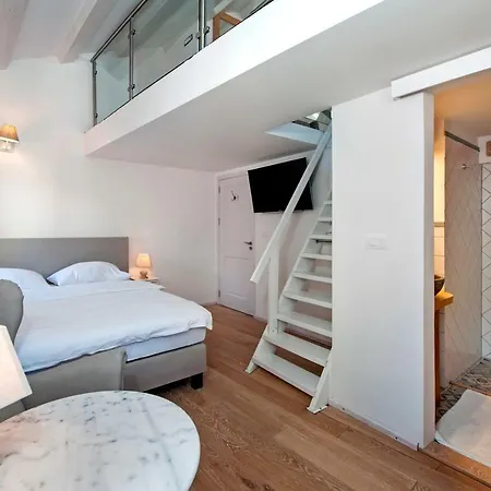 Casa Colloredo Free Parking * Rovinj