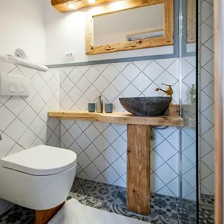 Casa Colloredo Free Parking *